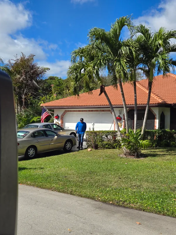 Driveway repair and maintenance West Palm Beach