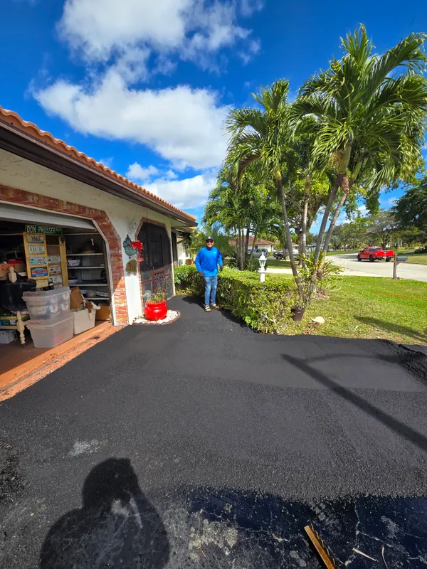 Professional driveway resurfacing South Florida